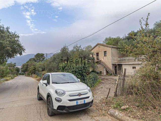 Villetta bifamiliare in vendita di 100 m² in Strada Provinciale 130