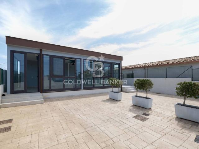 Villetta bifamiliare in vendita di 101 m² in Via Marettimo, 58