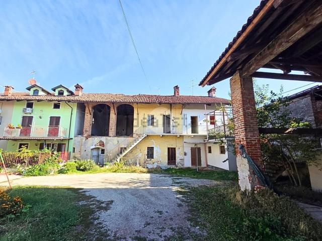 Villetta bifamiliare in vendita di 107 m² in Piazza San Sebastiano, 28