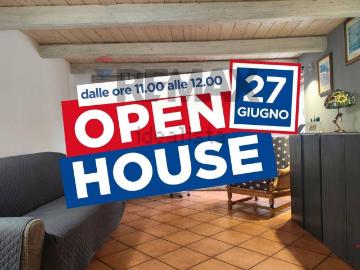 Villetta bifamiliare in vendita di 107 m² in Via per Popoli, 275