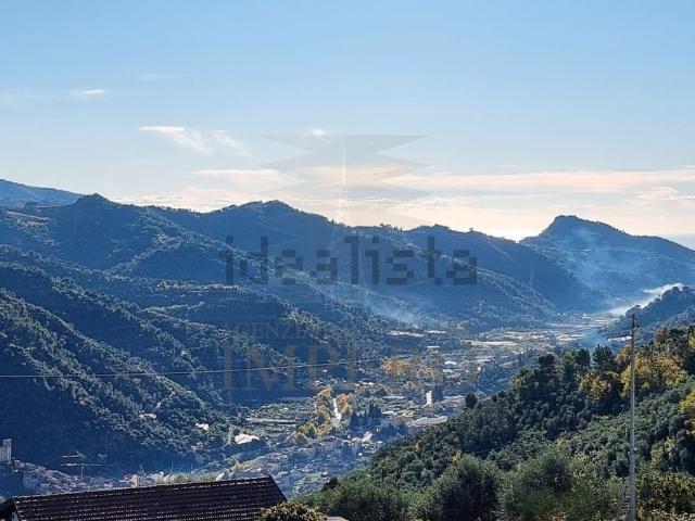 Villetta bifamiliare in vendita di 1045 m² in Strada Provinciale