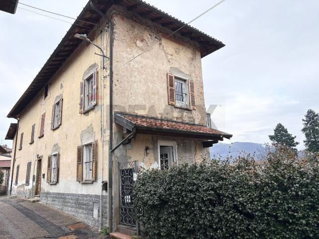Villetta bifamiliare in vendita di 105 m² in Via al Mulino, 3