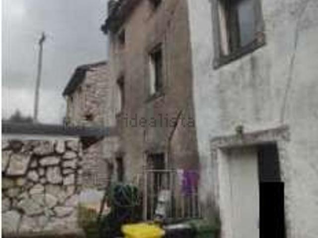 Villetta bifamiliare in vendita di 105 m² in Via Francesco Baracca