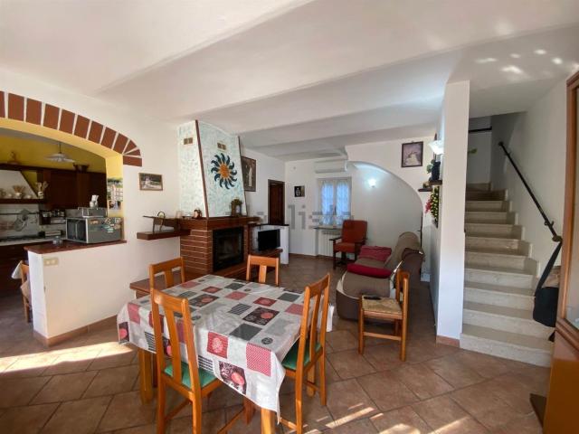 Villetta bifamiliare in vendita di 105 m² in Via Giuseppe Verdi, 15