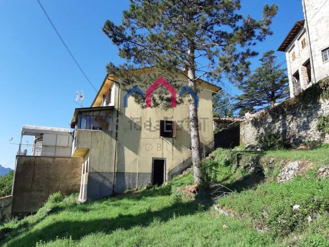 Villetta bifamiliare in vendita di 105 m²