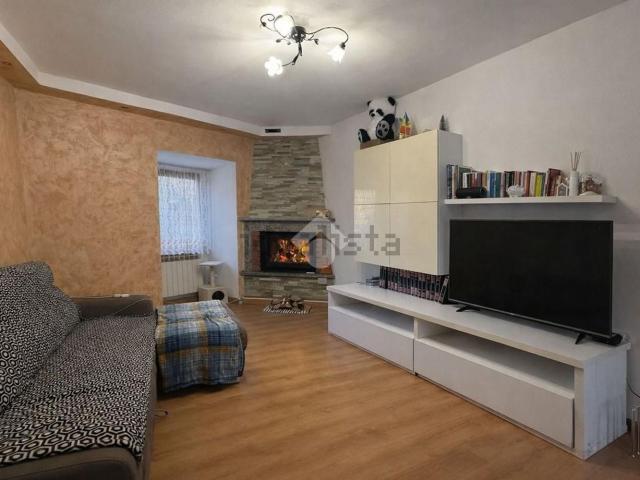 Villetta bifamiliare in vendita di 108 m² in Via Torre, 25
