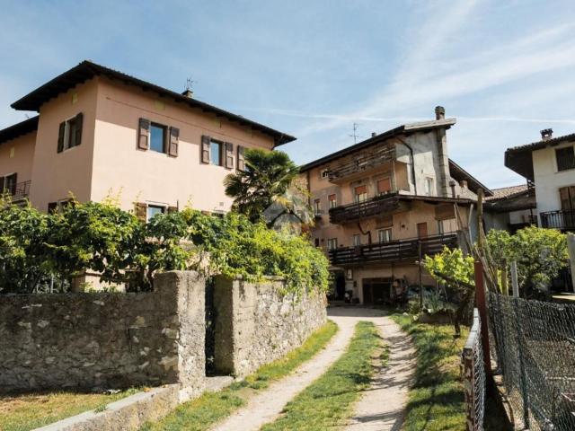Villetta bifamiliare in vendita di 108 m² in Via San Rocco, 14