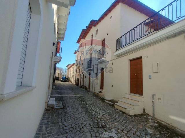 Villetta indipendente in vendita di 109 m² in Via della Pietà, 11