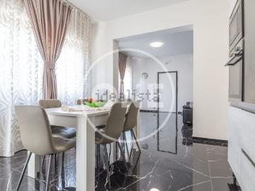 Villetta bifamiliare in vendita di 113 m² in Via Tirino, 413