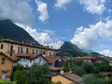 Villetta bifamiliare in vendita di 113 m² in Via Giosuè Carducci
