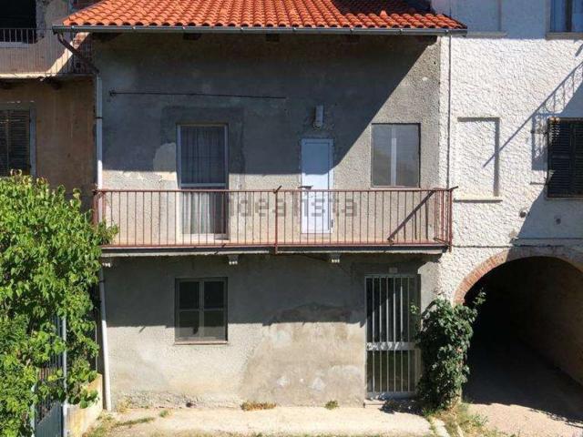 Villetta bifamiliare in vendita di 110 m² in Frazione Campolungo