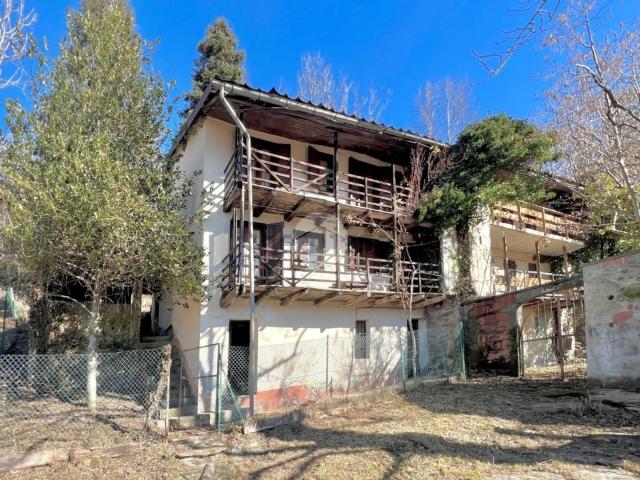 Villetta bifamiliare in vendita di 110 m² in Frazione Fubina, 4