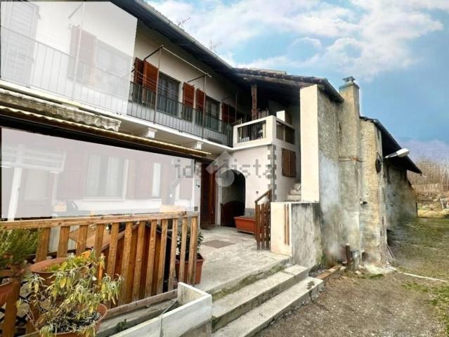 Villetta bifamiliare in vendita di 110 m² in Frazione Vernetto, 53