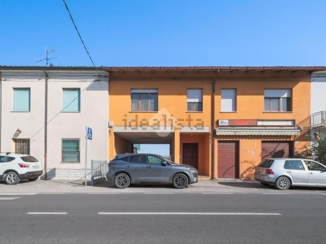 Villetta bifamiliare in vendita di 110 m² in Via Cesenatico