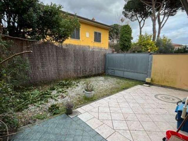 Villetta bifamiliare in vendita di 110 m² in Via della Barbiera, 50