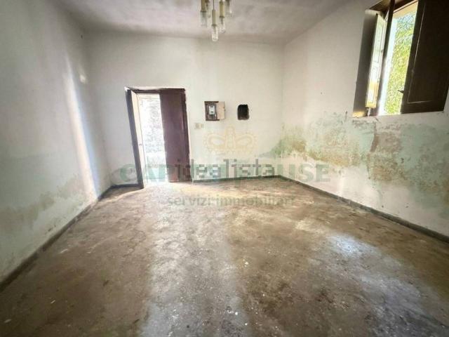 Villetta bifamiliare in vendita di 110 m² in Via G. Venditti