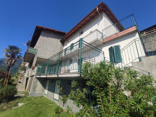 Villetta bifamiliare in vendita di 110 m² in Via Martesana, 7