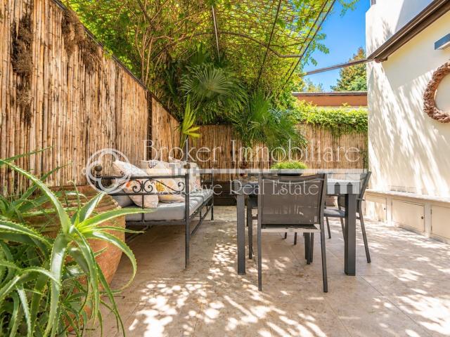 Villetta bifamiliare in vendita di 110 m² in Via Risorgimento