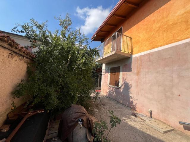 Villetta bifamiliare in vendita di 110 m²