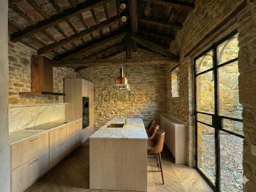 Villetta bifamiliare in vendita di 111 m² in Via del Paradiso, 60