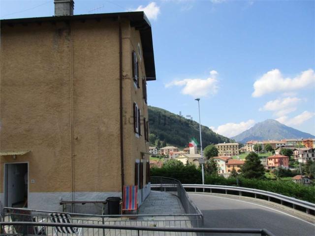 Villetta bifamiliare in vendita di 114 m² in Via XXIV Maggio