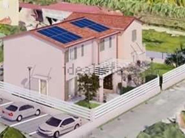 Villetta bifamiliare in vendita di 114 m² in Via Bologna