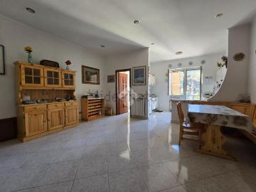 Villetta bifamiliare in vendita di 115 m² in Via di Colle Sermino