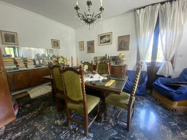 Villetta bifamiliare in vendita di 115 m² in Via Giambettino Cignaroli