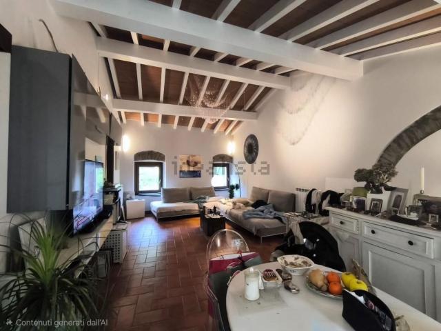 Villetta bifamiliare in vendita di 116 m² in Piazza della Libertà