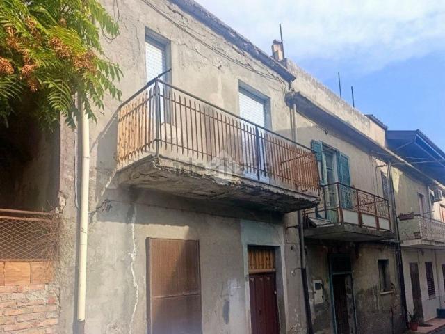 Villetta bifamiliare in vendita di 116 m² in Vico Nazionale