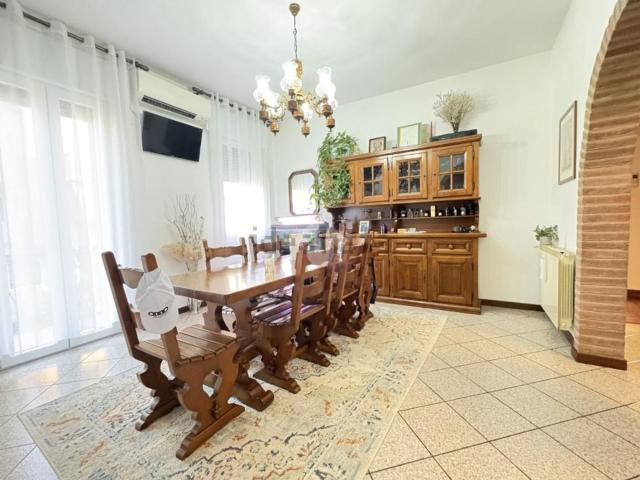 Villetta bifamiliare in vendita di 116 m² in Via Giuseppe Verdi, 9652