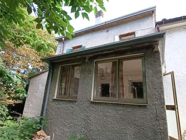 Villetta bifamiliare in vendita di 118 m² in Via Trebbio, 18