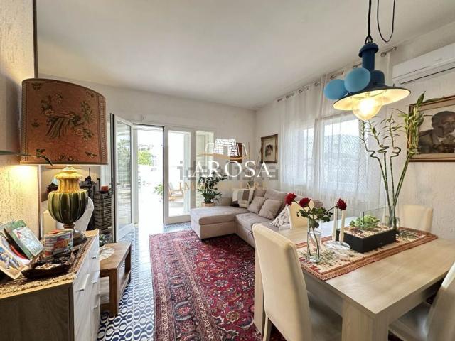Villetta bifamiliare in vendita di 119 m² in Via Padova, 9