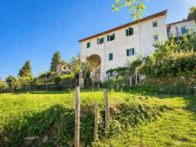 Villetta bifamiliare in vendita di 119 m²