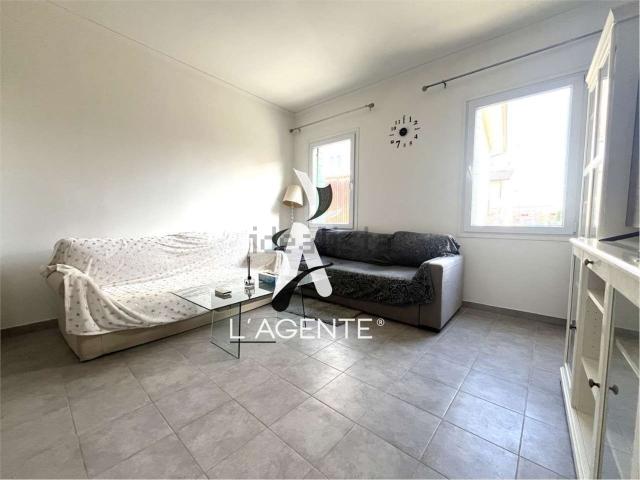 Villetta bifamiliare in vendita di 123 m² in Via Brentelle