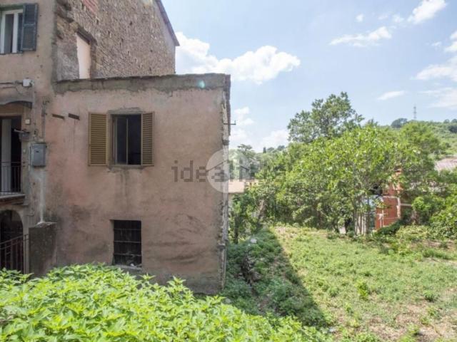 Villetta bifamiliare in vendita di 123 m² in Via Monte Gennaro, 13