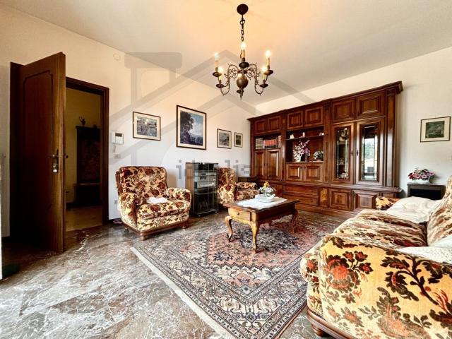 Villetta bifamiliare in vendita di 123 m² in Via San Daniele