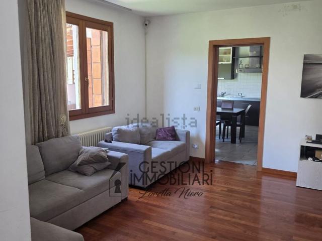 Villetta bifamiliare in vendita di 123 m²