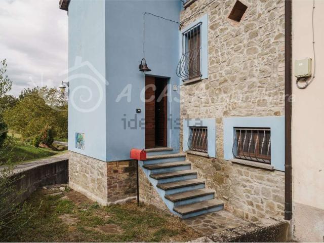 Villetta bifamiliare in vendita di 1200 m² in Località Cersetti, 35
