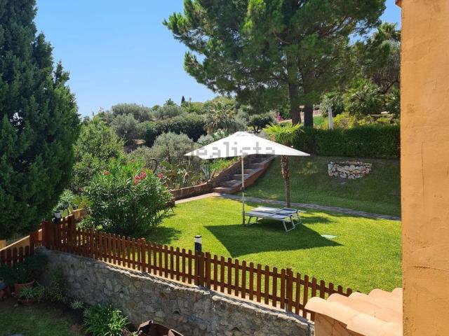 Villetta bifamiliare in vendita di 120 m² in Contrada Capuccio, 35