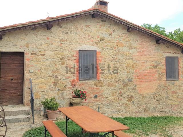 Villetta bifamiliare in vendita di 120 m² in Località Poggio Rosa, 15