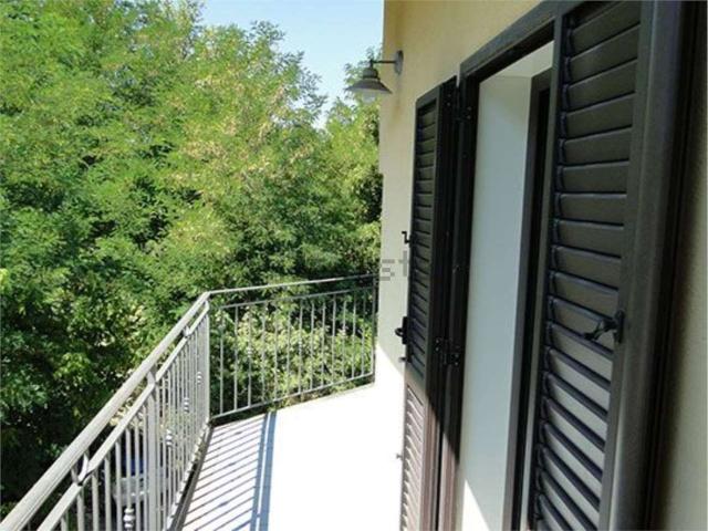 Villetta bifamiliare in vendita di 120 m² in Piazza del Popolo