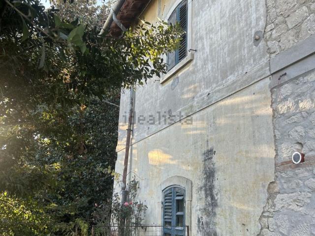 Villetta bifamiliare in vendita di 120 m² in Piazza Europa Unita