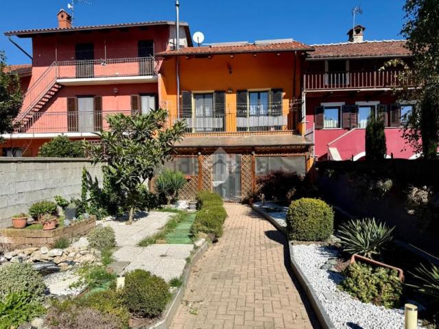 Villetta bifamiliare in vendita di 120 m² in Strada Avaro, 26