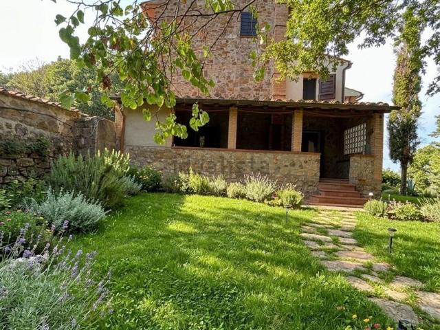 Villetta bifamiliare in vendita di 120 m² in Strada Comunale Massa Marittima Accesa