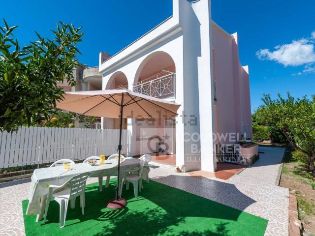 Villetta bifamiliare in vendita di 120 m² in Via Trebazio, 6