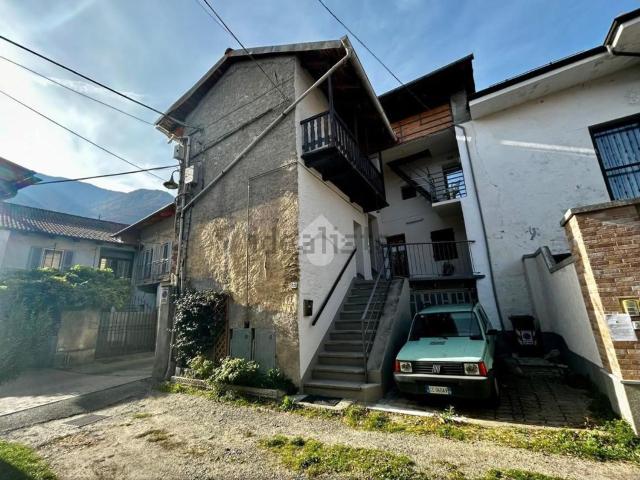 Villetta bifamiliare in vendita di 120 m² in Via Umberto I, 19