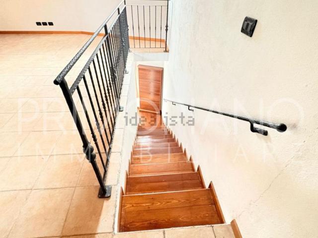 Villetta bifamiliare in vendita di 120 m² in Via Verona