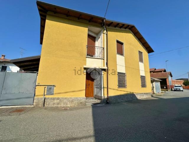 Villetta bifamiliare in vendita di 120 m² in Via Vittorio Veneto, 22