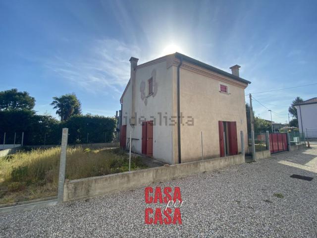 Villetta bifamiliare in vendita di 120 m² in Via Bressane